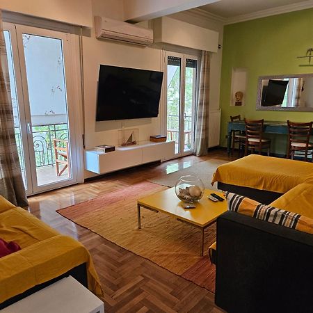 3 Bedder Condo In Ilisia, Megaro Mousikis Atenas Exterior foto